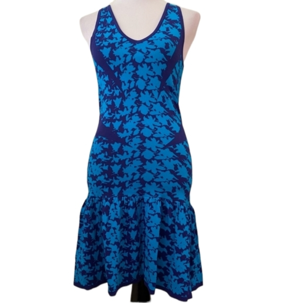 Nicole Miller Artelier Blue Dress Ruffle Bottom Size M‎ New with tags.